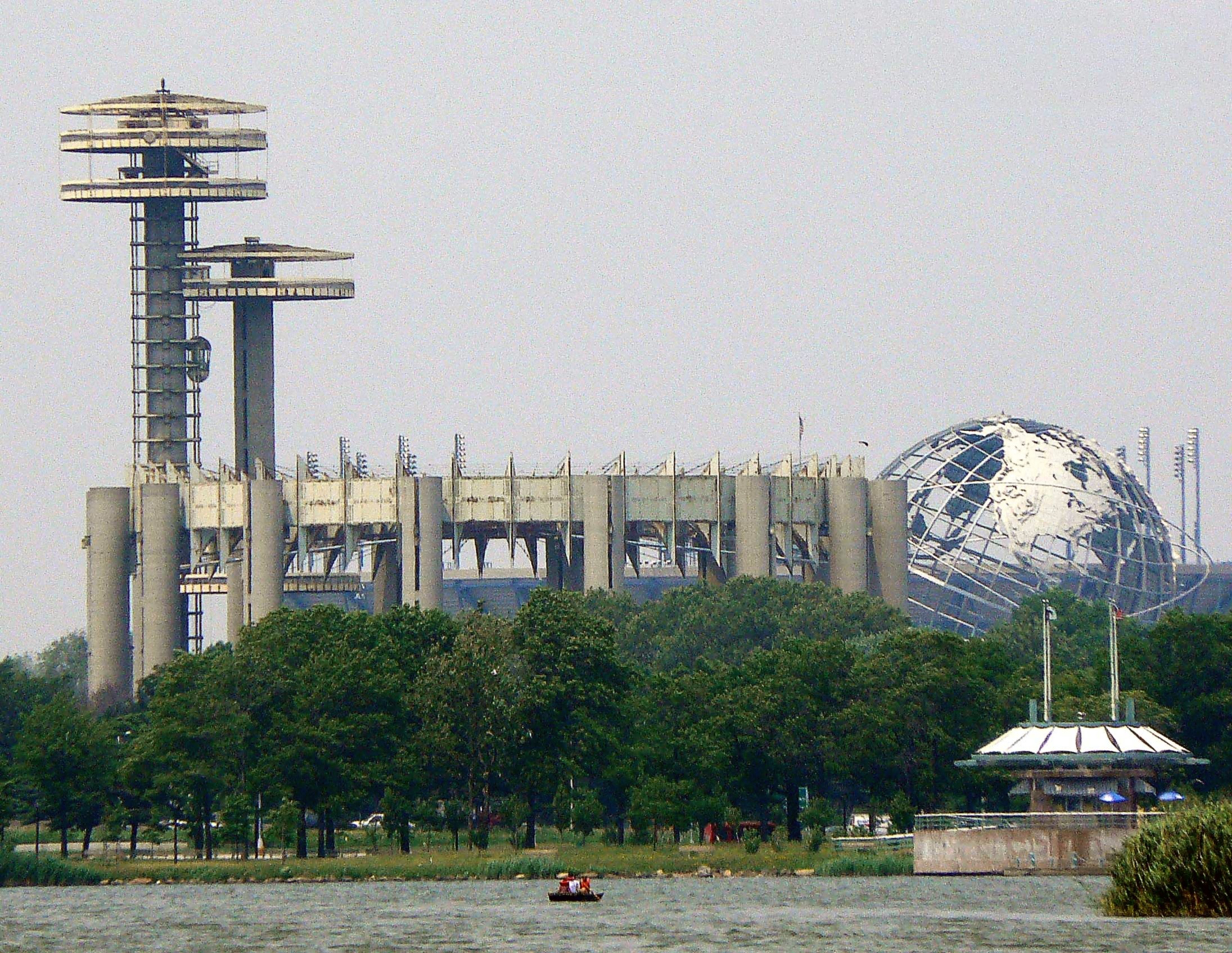Flushing Meadows‚ Corona Park & Unisphere