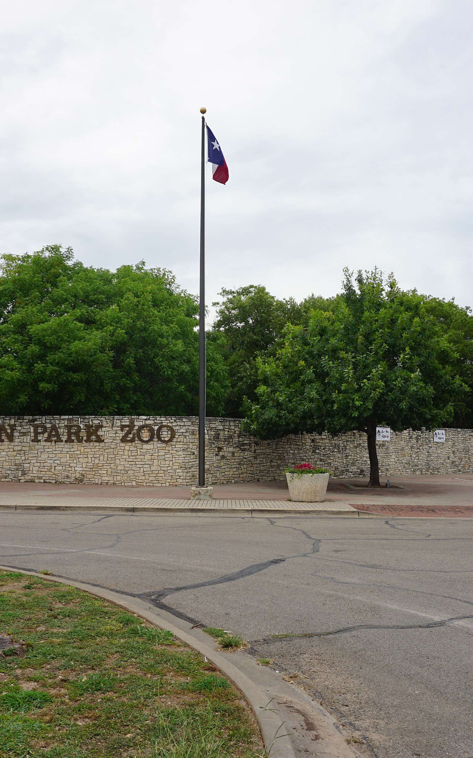 Cameron Park Zoo
